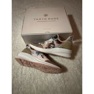 NEW Taryn Rose Pink Floral Sneakers Size 7‎